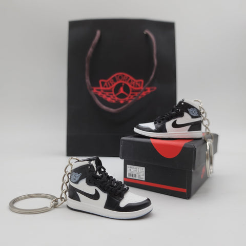 Mini Sneaker Keyring- AJ1 (Black/ Gold)