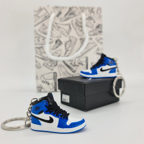 Mini Sneaker Keyring- AJ1 x LV – Diamond Kicks